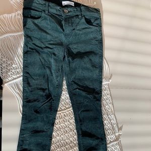 LOFT COURUROY DARK GREEN SKINNY LEGGED PANTS